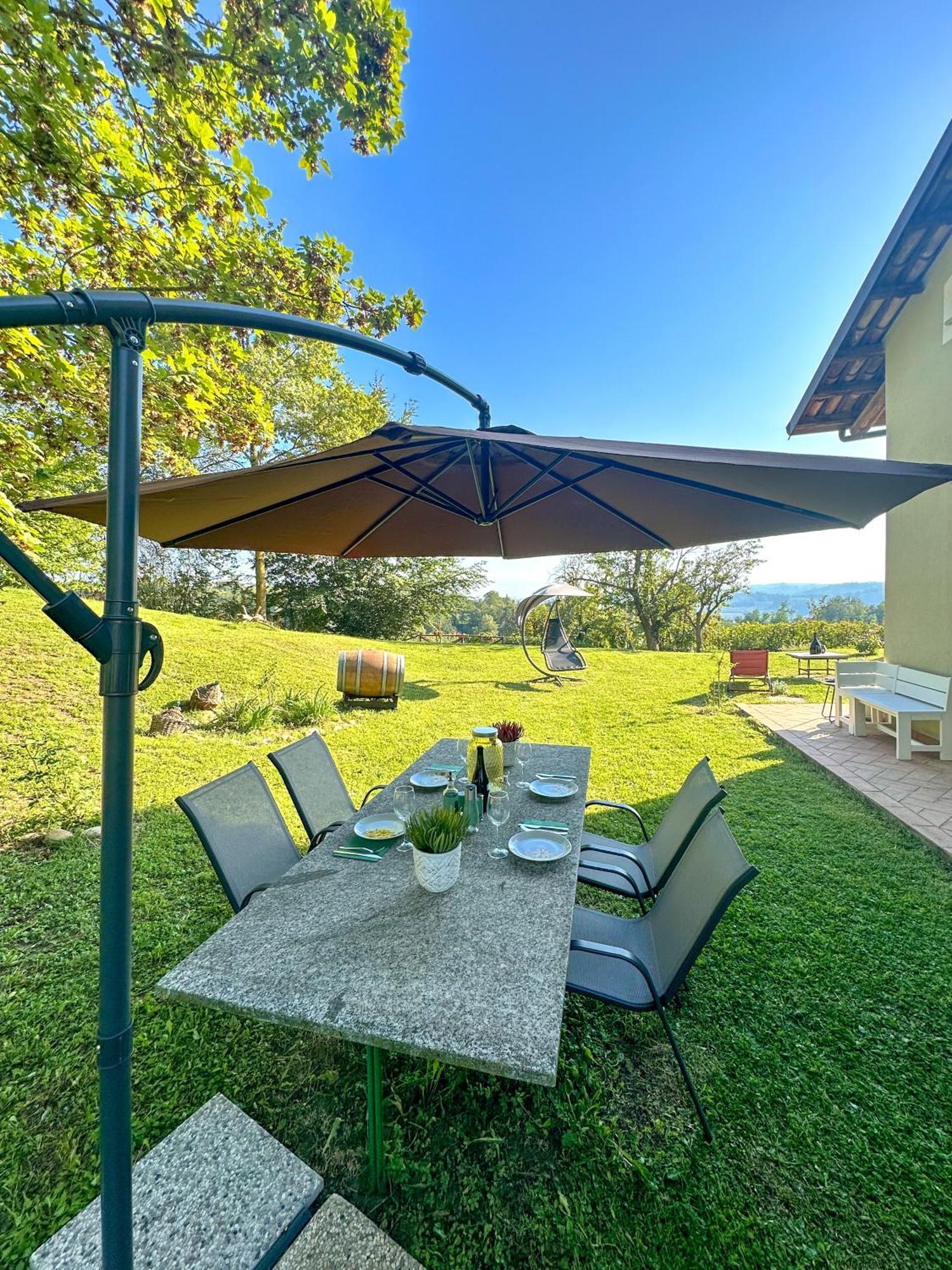 Just Langhe Casa Barolo Villa Novello Eksteriør billede